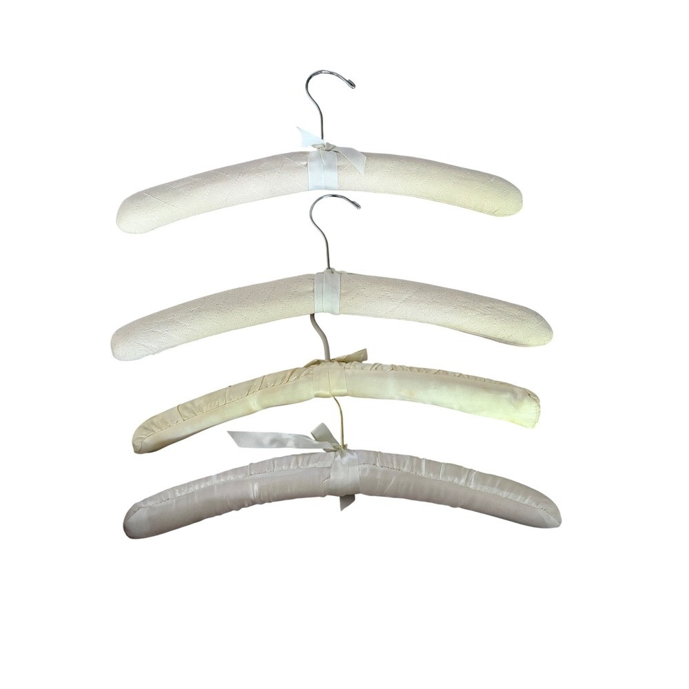 Vintage Padded Hangers Set of 4 Ivory Satin Textured Fabric Bow Accents Cream